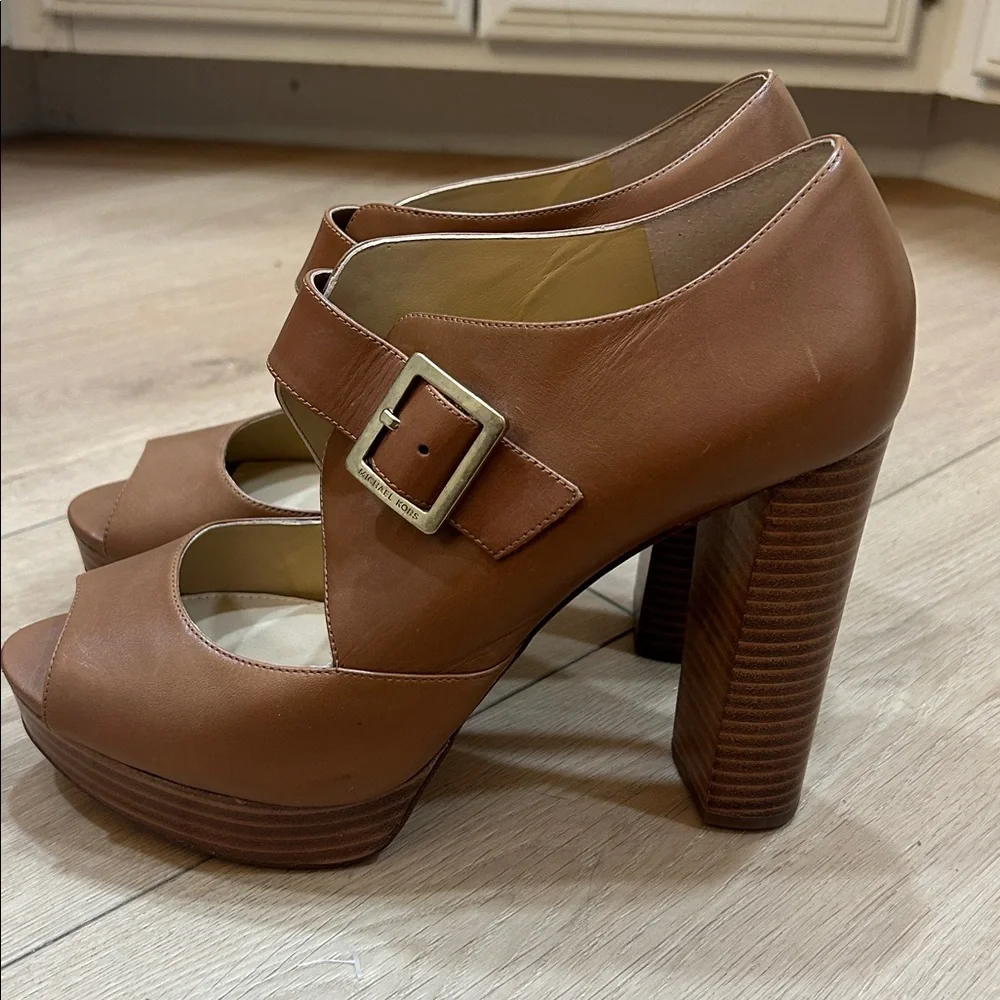 Michael Kors Eleni Platform Leather Block Heels Size 10